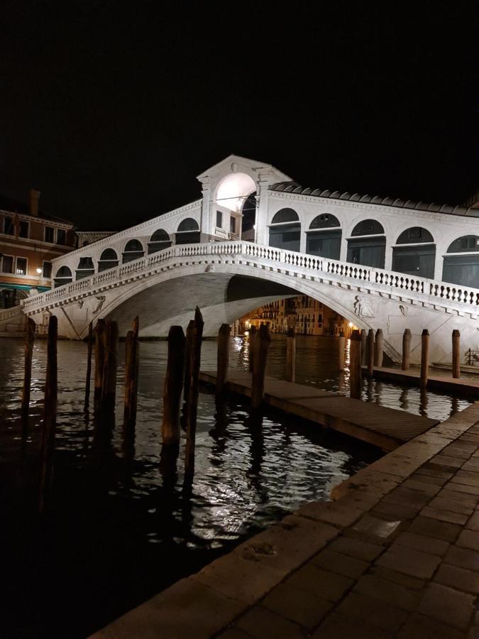 Friendly Venice Suites Luaran gambar