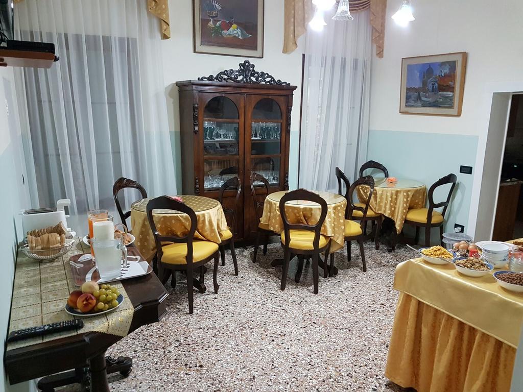 Friendly Venice Suites Luaran gambar