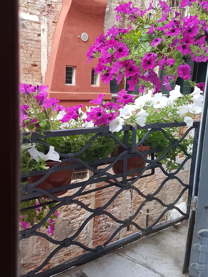 Friendly Venice Suites Luaran gambar