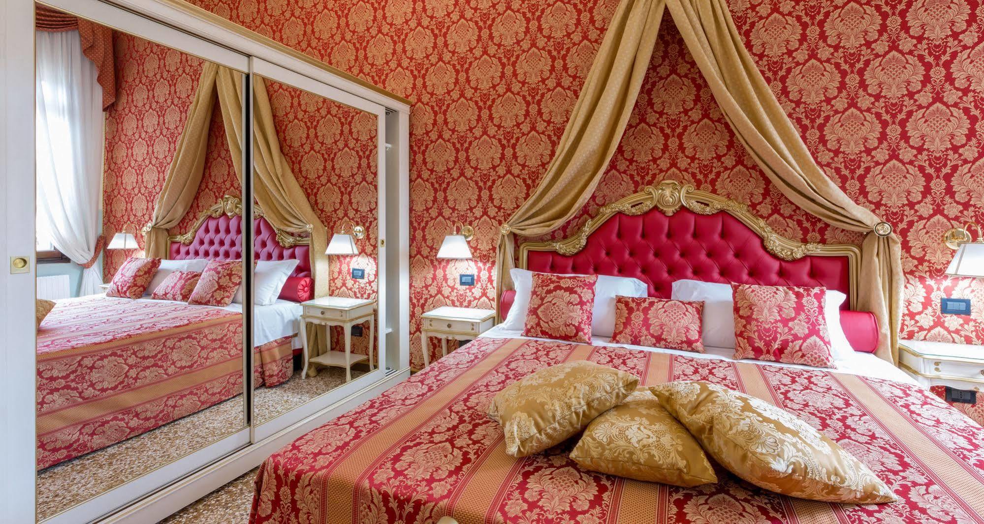 Friendly Venice Suites Luaran gambar