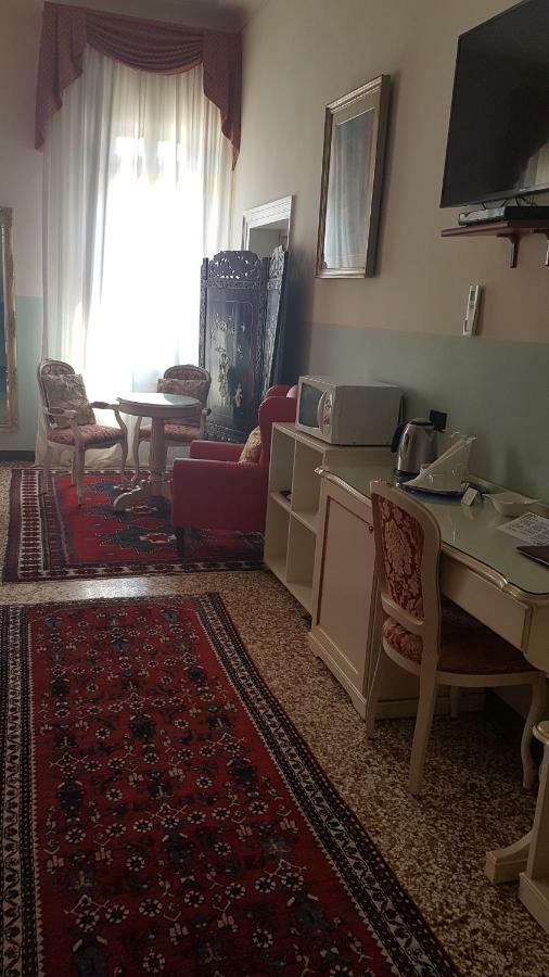 Friendly Venice Suites Luaran gambar